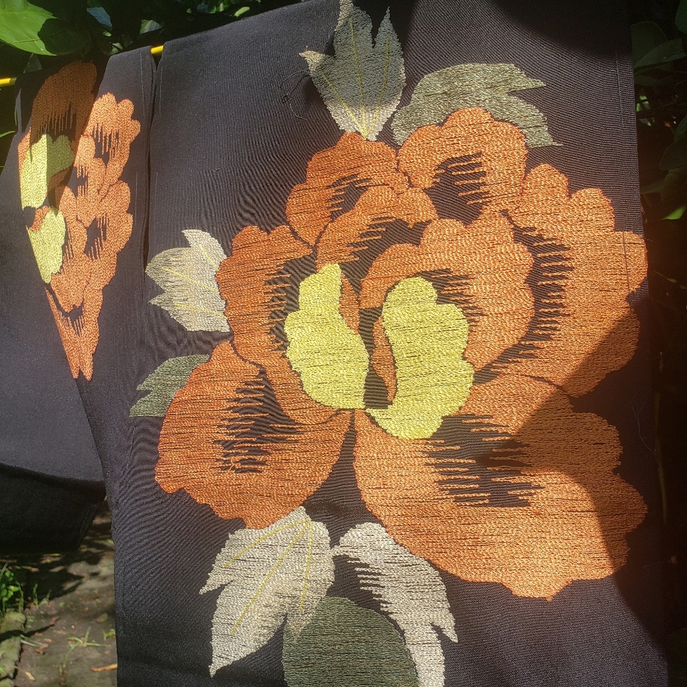 Vintage Japanese Obi Black with Orange Flowers - Picture 2 of 4